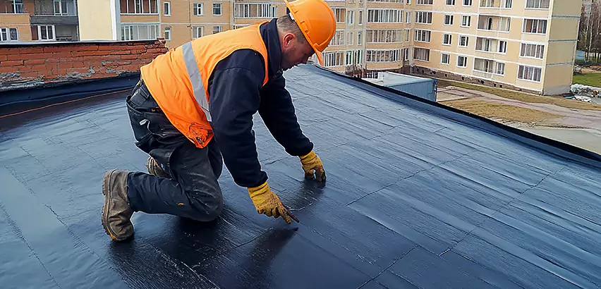 Residential TPO Roof Repair in Kirkland
